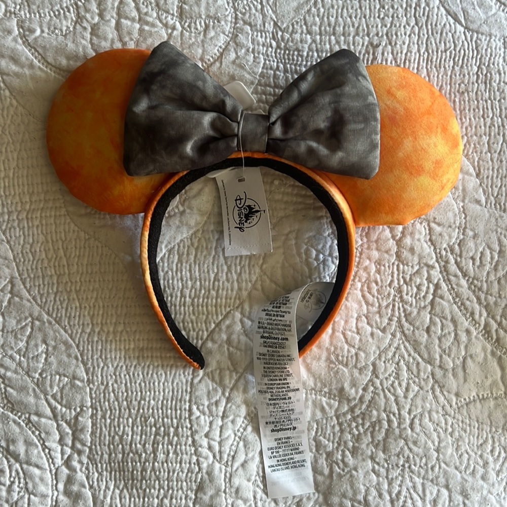 NWT Disney Halloween Ears